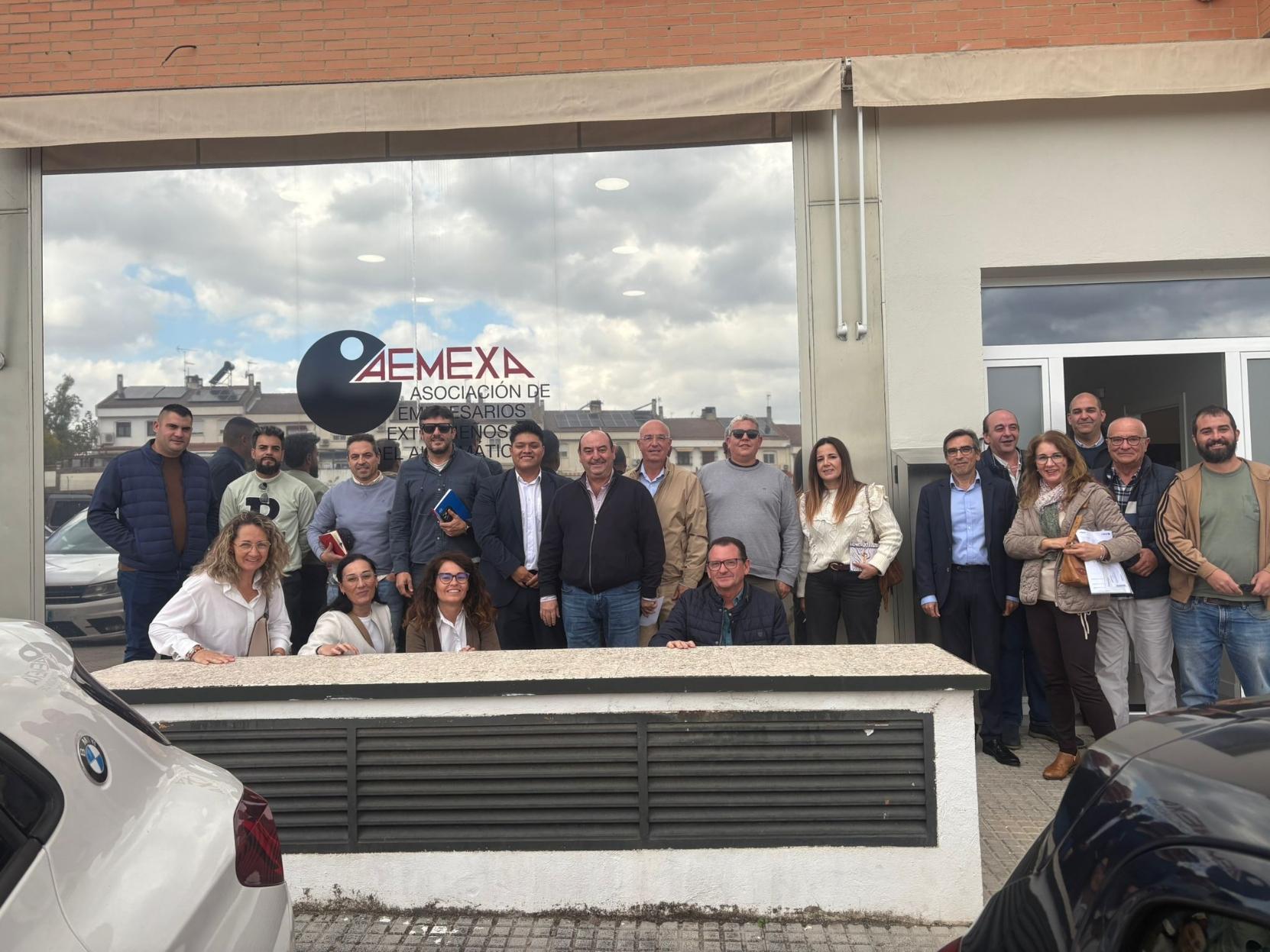 Foto de grupo del Ágora IPS celebrado en Mérida junto a las operadoras asociadas a AEMEXA